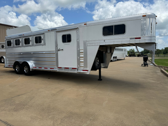 2023 Platinum 4 Horse 