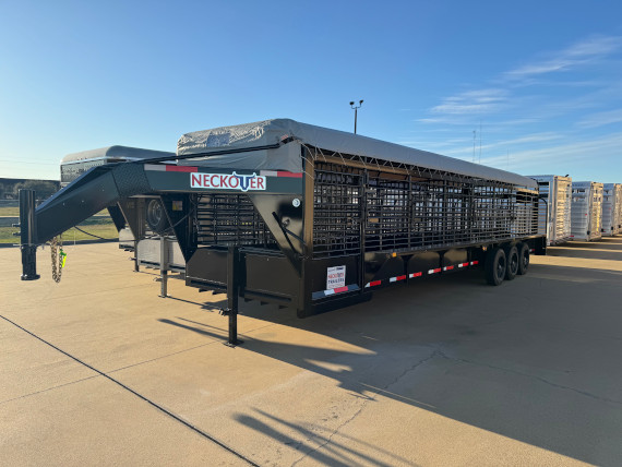 2025 Neckover 32' Stock Trailer 
