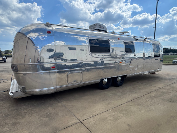 1969 27' Airstream International 
