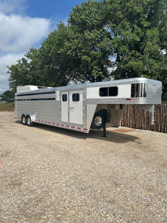 2025 Platinum 6 Horse Stock Combo w/ Smart Tack 