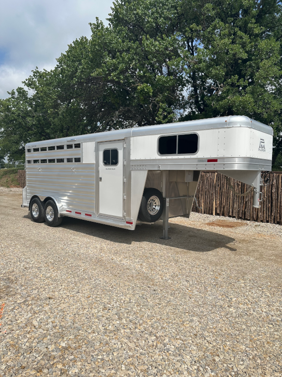 2025 Platinum 3 Horse Stock Combo