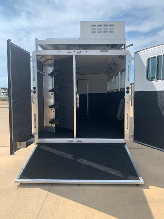 2021 Merhow 4 Horse W/ 17' Living Quarters Cowboy Trailer Sales